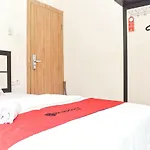 RedDoorz near Universitas Muhammadiyah Makassar