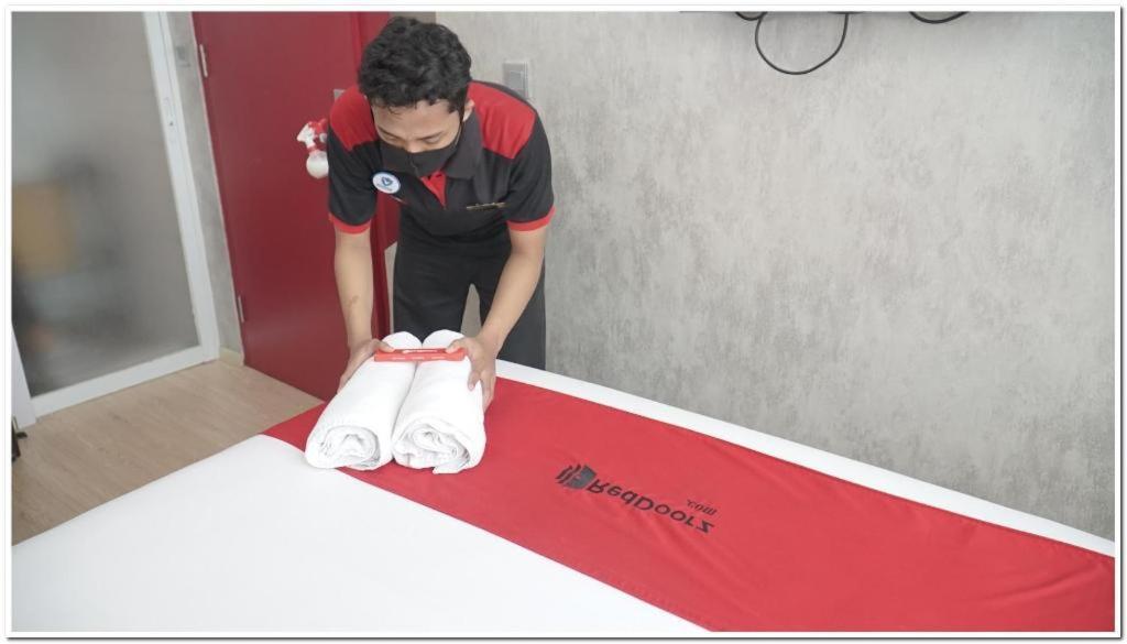 Reddoorz Near Universitas Muhammadiyah 2* Makassar